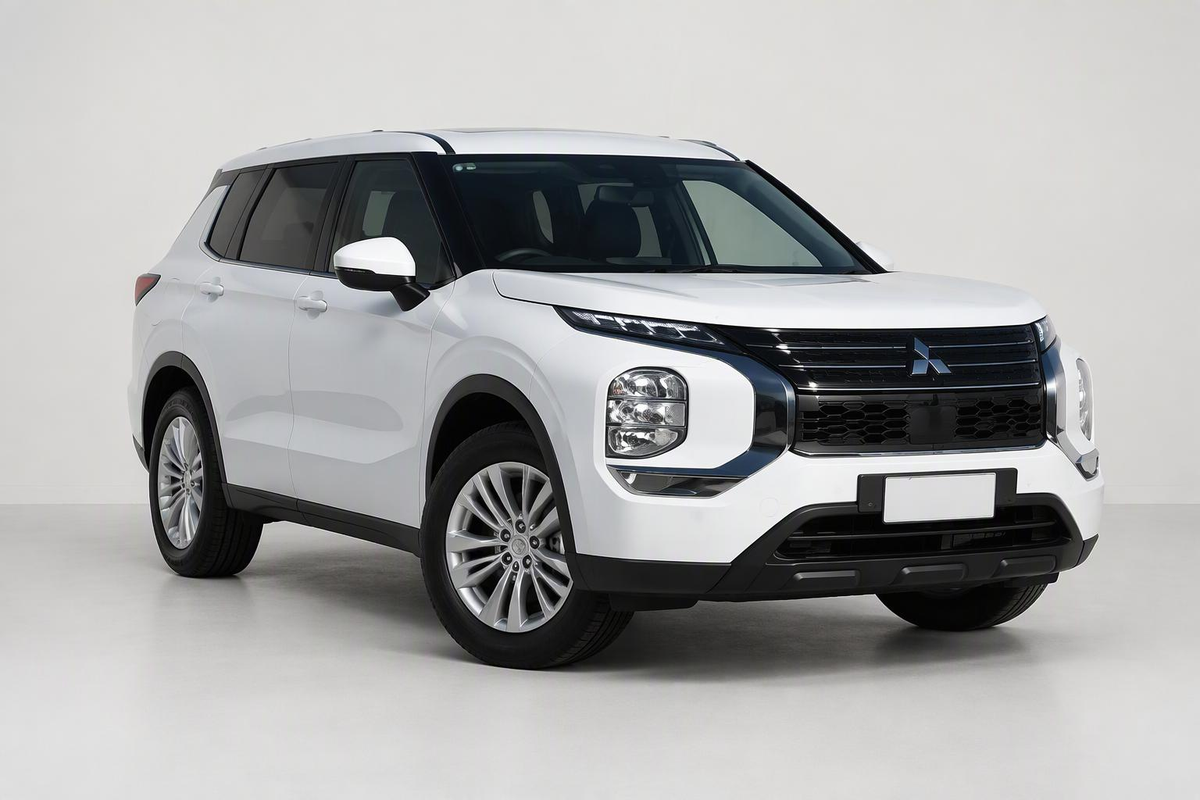 2022 Mitsubishi Outlander ES ZM