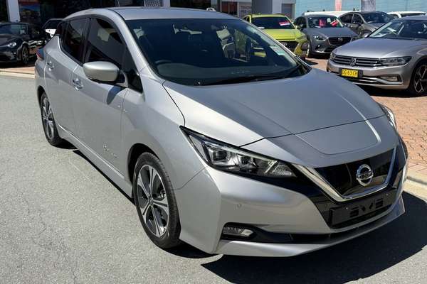2019 Nissan LEAF ZE1