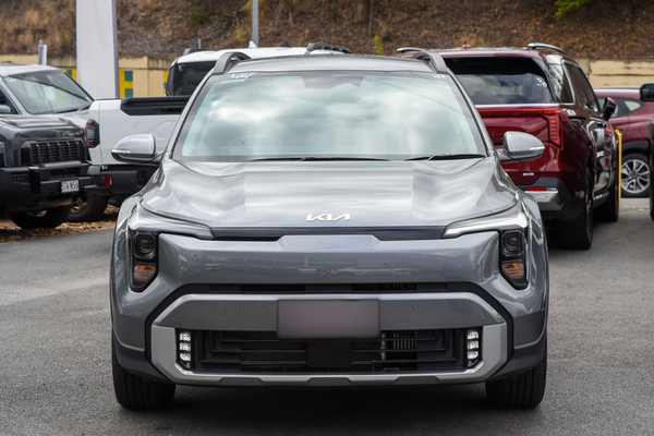 2026 Kia Stonic Sport YB PE2 thumb-2