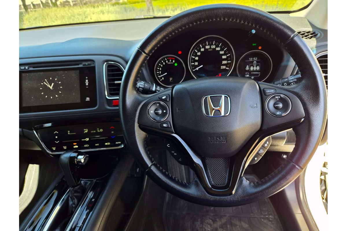 2017 Honda HR-V VTi-L