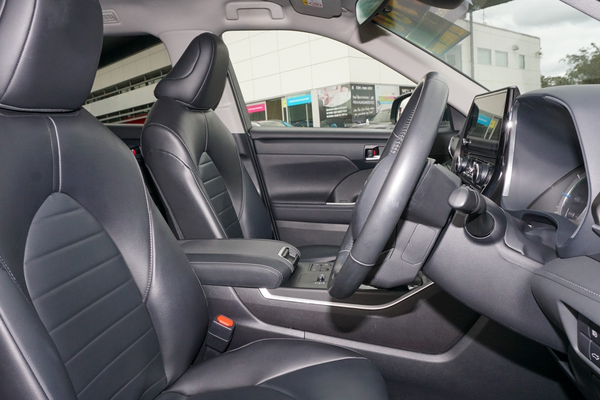 2024 Toyota Kluger GXL AXUH78R thumb-9