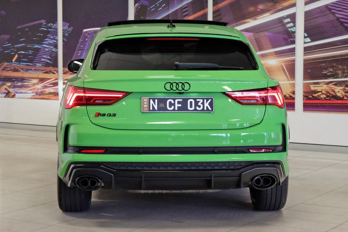 2022 Audi RS Q3 F3 image 5