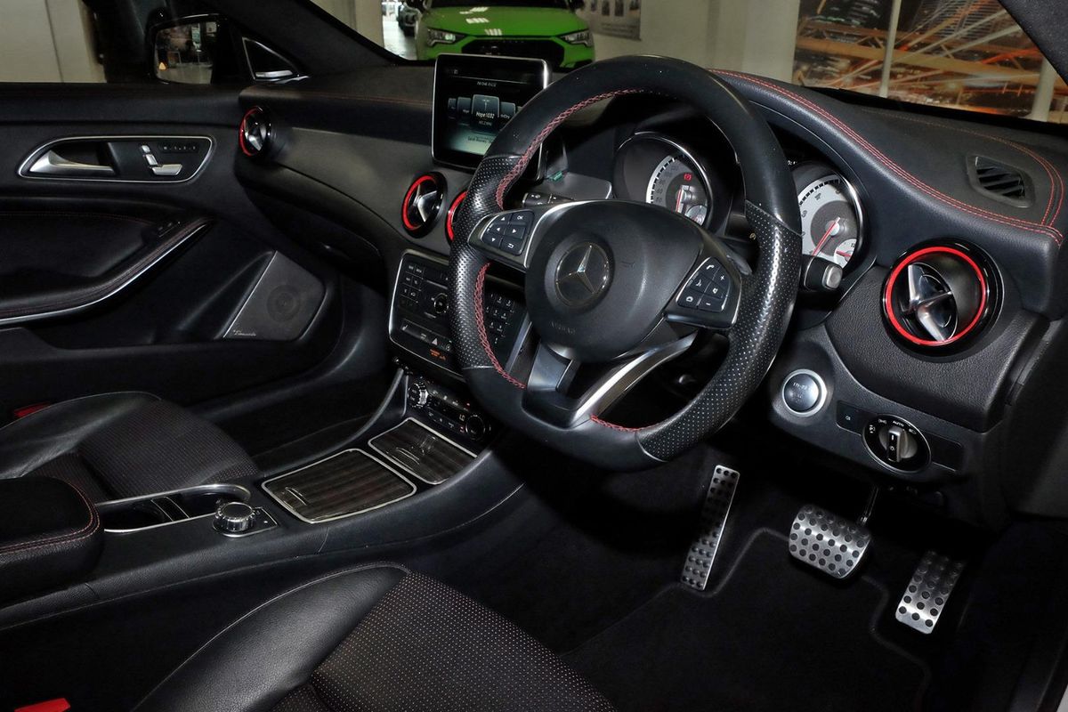 2016 Mercedes-Benz CLA-Class CLA250 Sport X117 image 7
