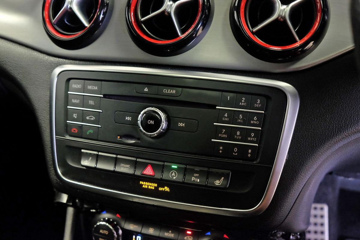 2016 Mercedes-Benz CLA-Class CLA250 Sport X117 image 14