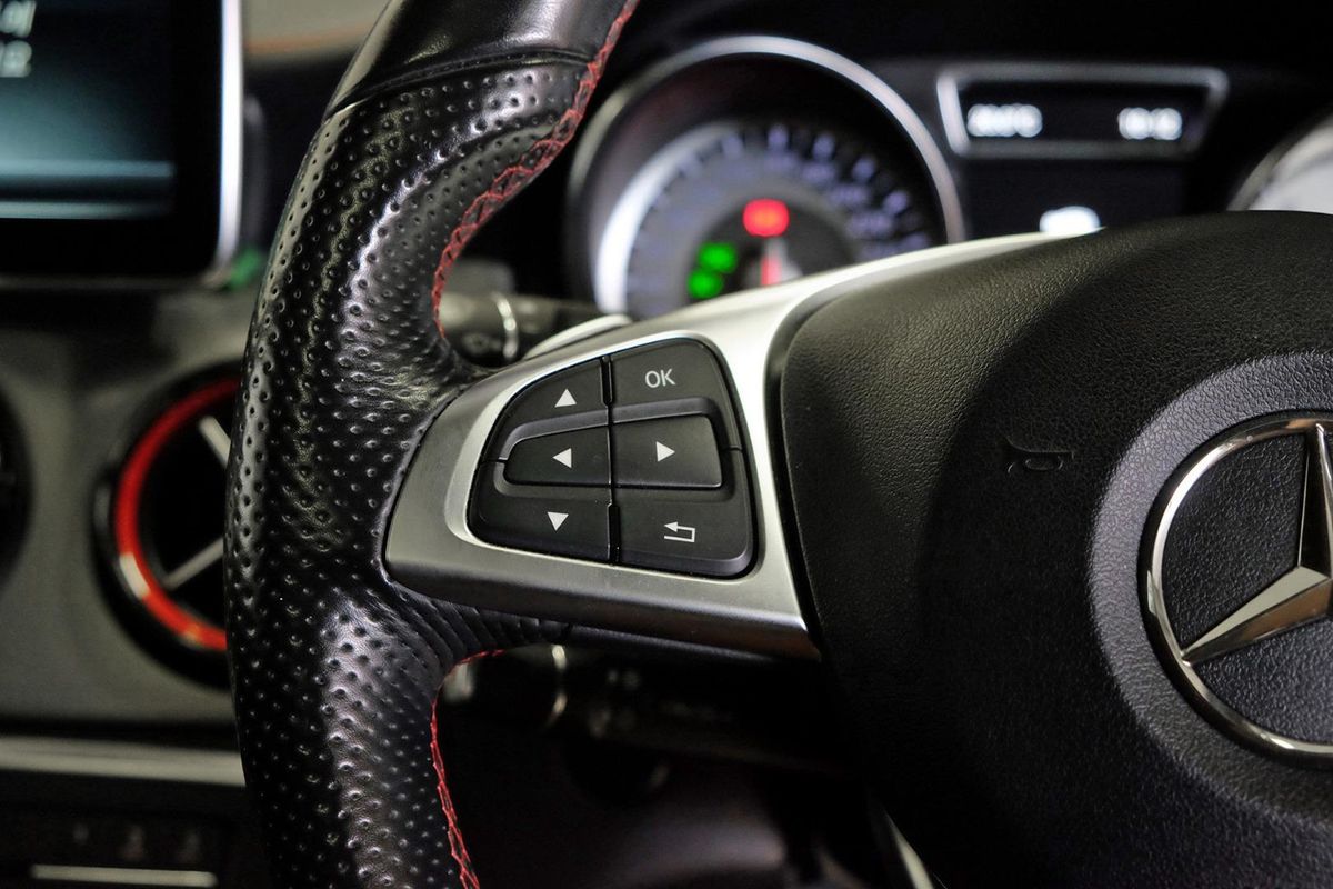 2016 Mercedes-Benz CLA-Class CLA250 Sport X117 image 15