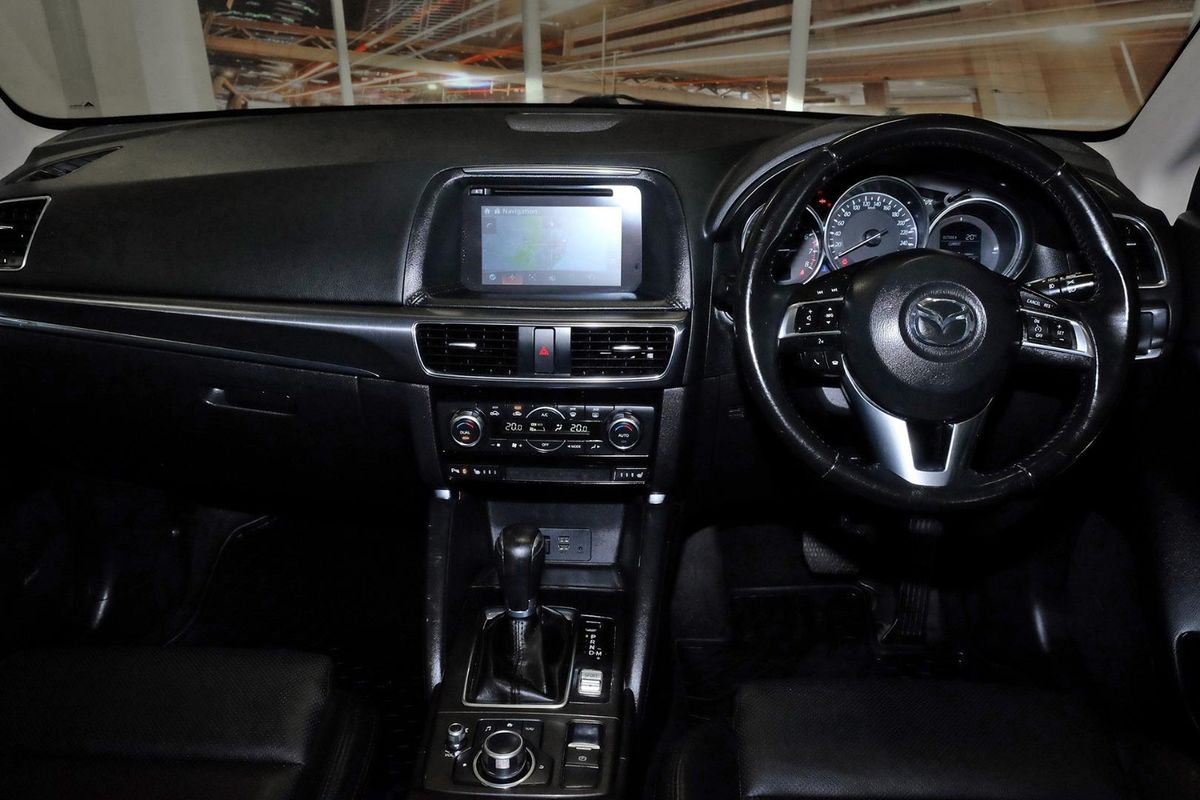 2016 Mazda CX-5 Grand Touring KE Series 2 image 8