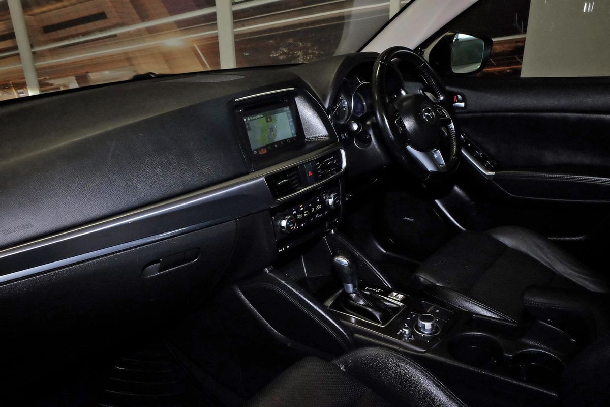 2016 Mazda CX-5 Grand Touring KE Series 2 image 9