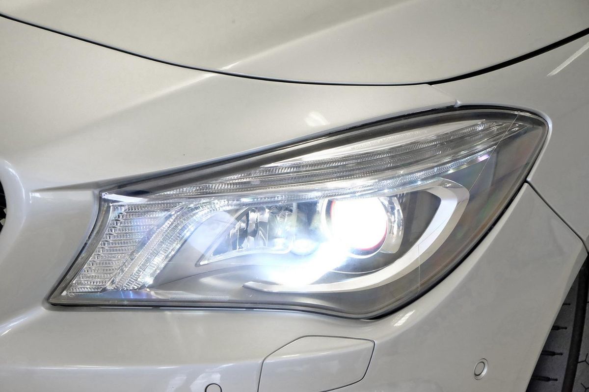 2016 Mercedes-Benz CLA-Class CLA250 Sport X117 image 19