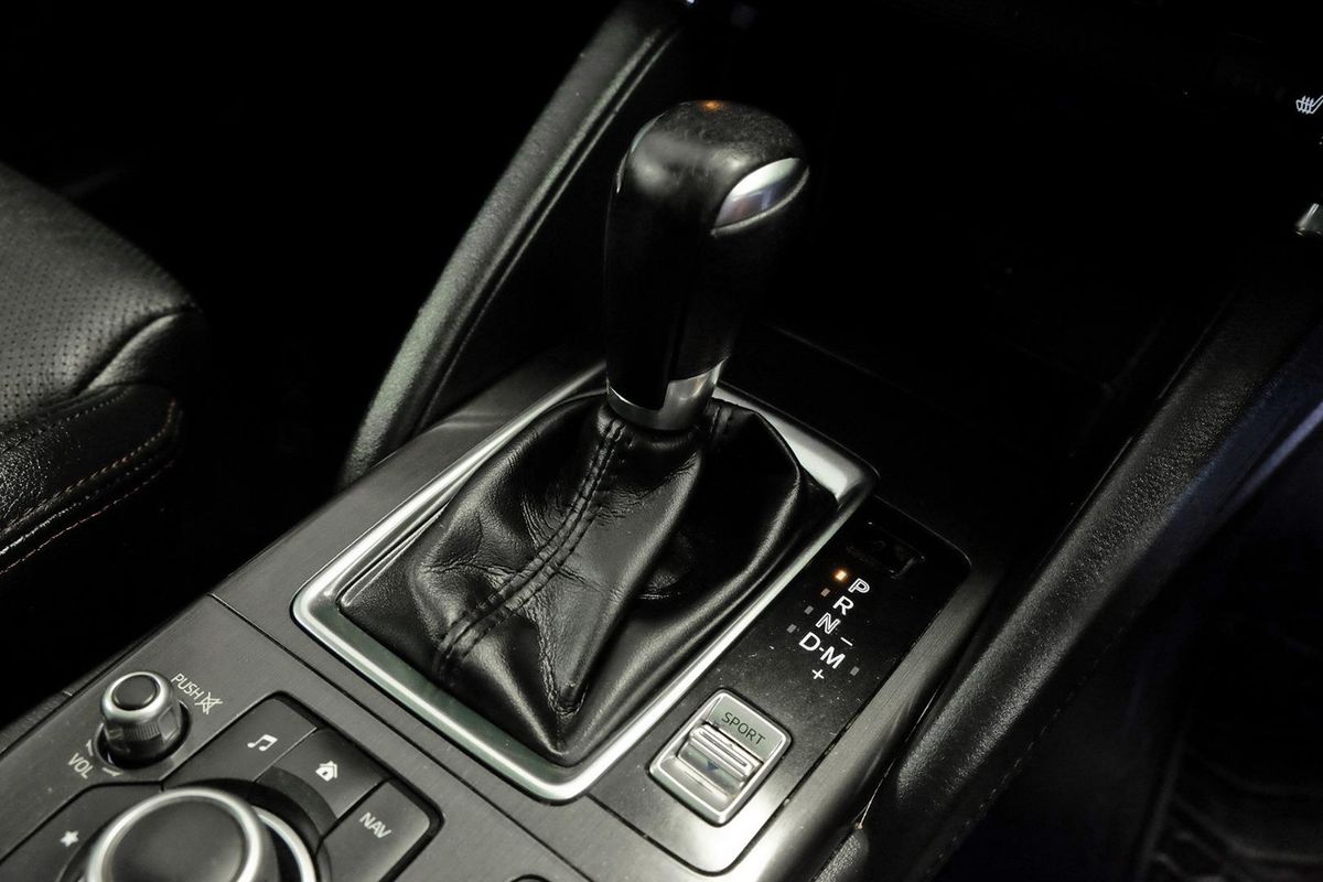 2016 Mazda CX-5 Grand Touring KE Series 2 image 11