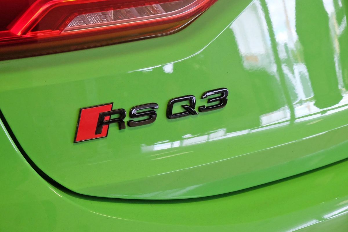 2022 Audi RS Q3 F3 image 23