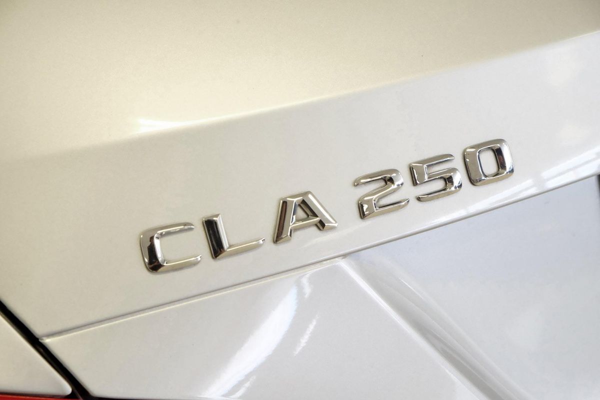 2016 Mercedes-Benz CLA-Class CLA250 Sport X117 image 23