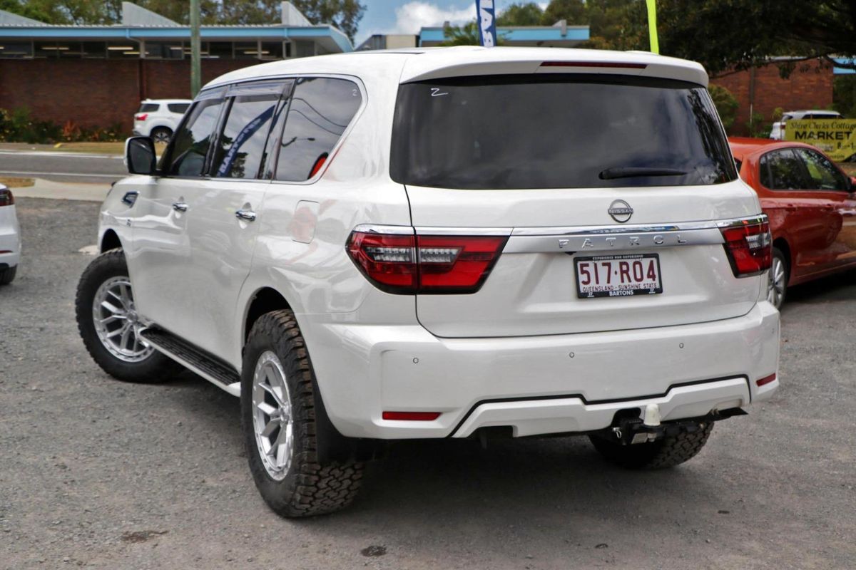 2024 Nissan Patrol Ti Y62
