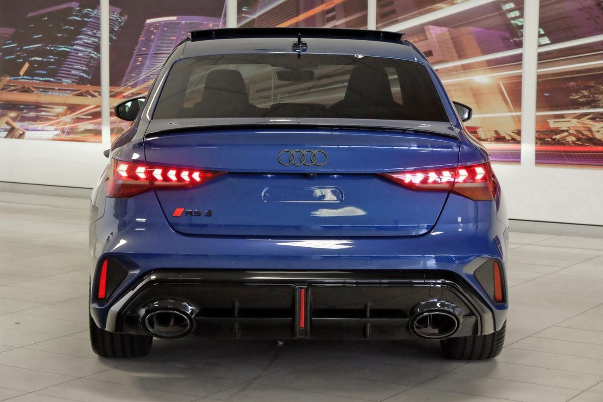 2025 Audi RS3 GY image 5
