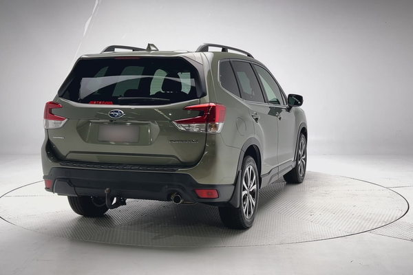 2020 Subaru Forester 2.5i Premium S5 thumb-1