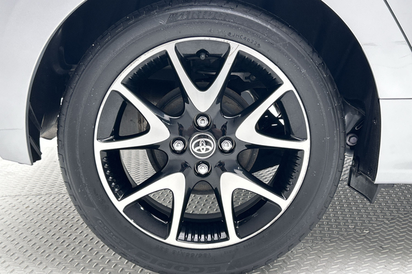 2022 Toyota Yaris ZR MXPA10R thumb-9