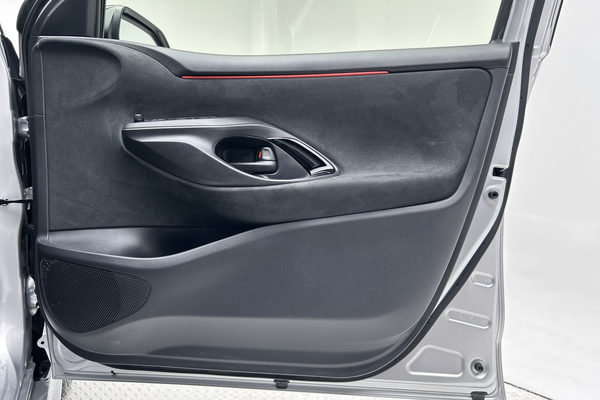 2022 Toyota Yaris ZR MXPA10R thumb-18