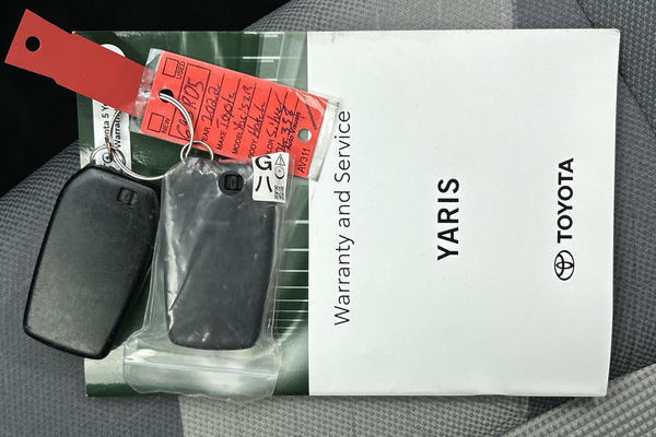 2022 Toyota Yaris ZR MXPA10R thumb-22