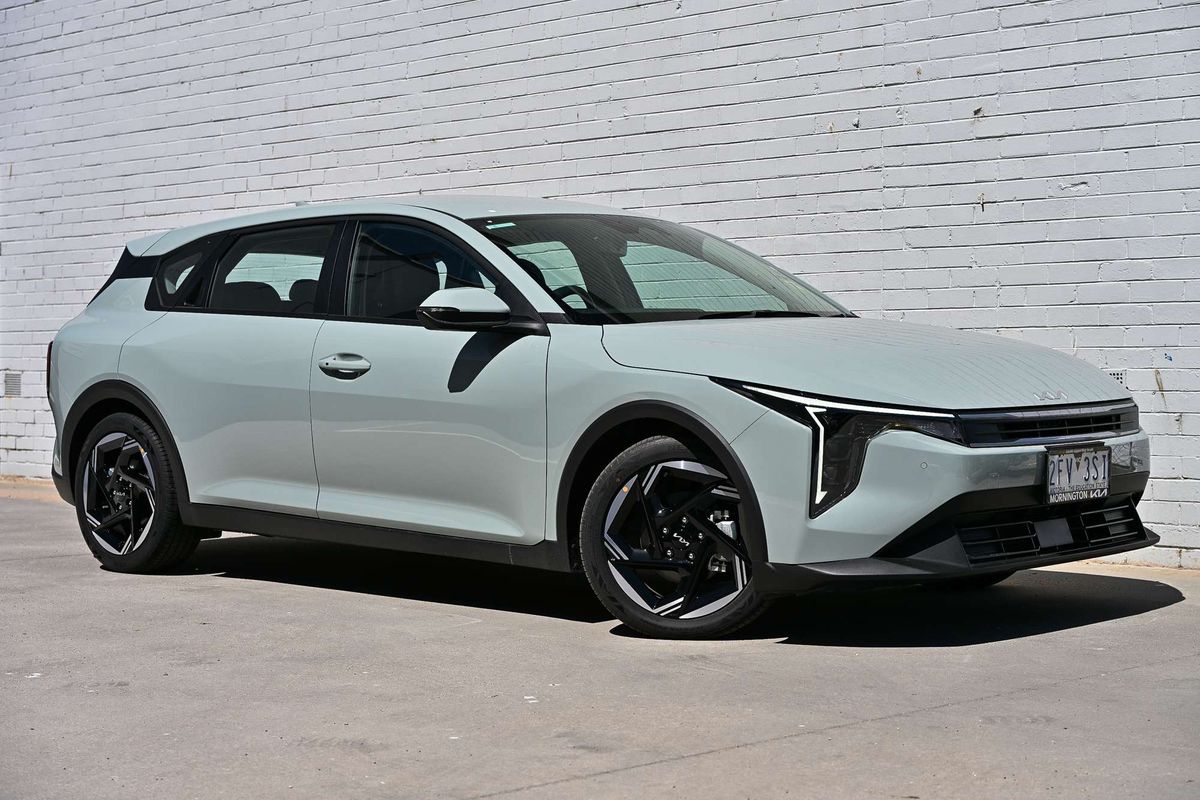 2025 Kia K4 Sport+ CL4m