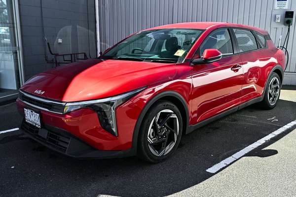 2025 Kia K4 Sport+ CL4m