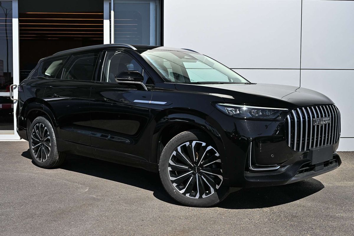 2025 OMODA JAECOO J8 Track