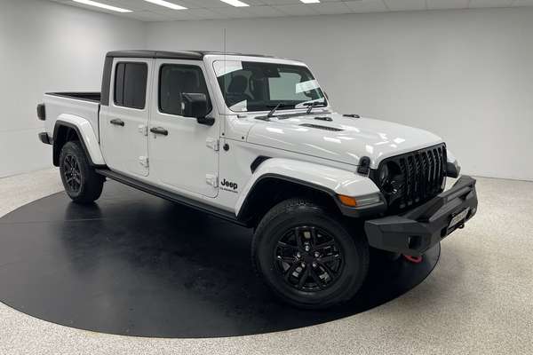 2023 Jeep Gladiator Night Eagle JT 4X4