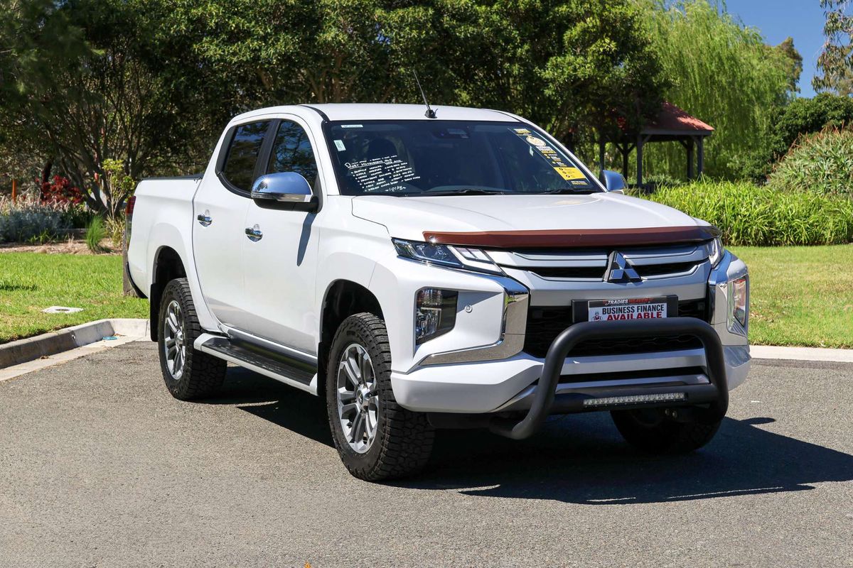 2021 Mitsubishi Triton GLS MR 4X4 image 5