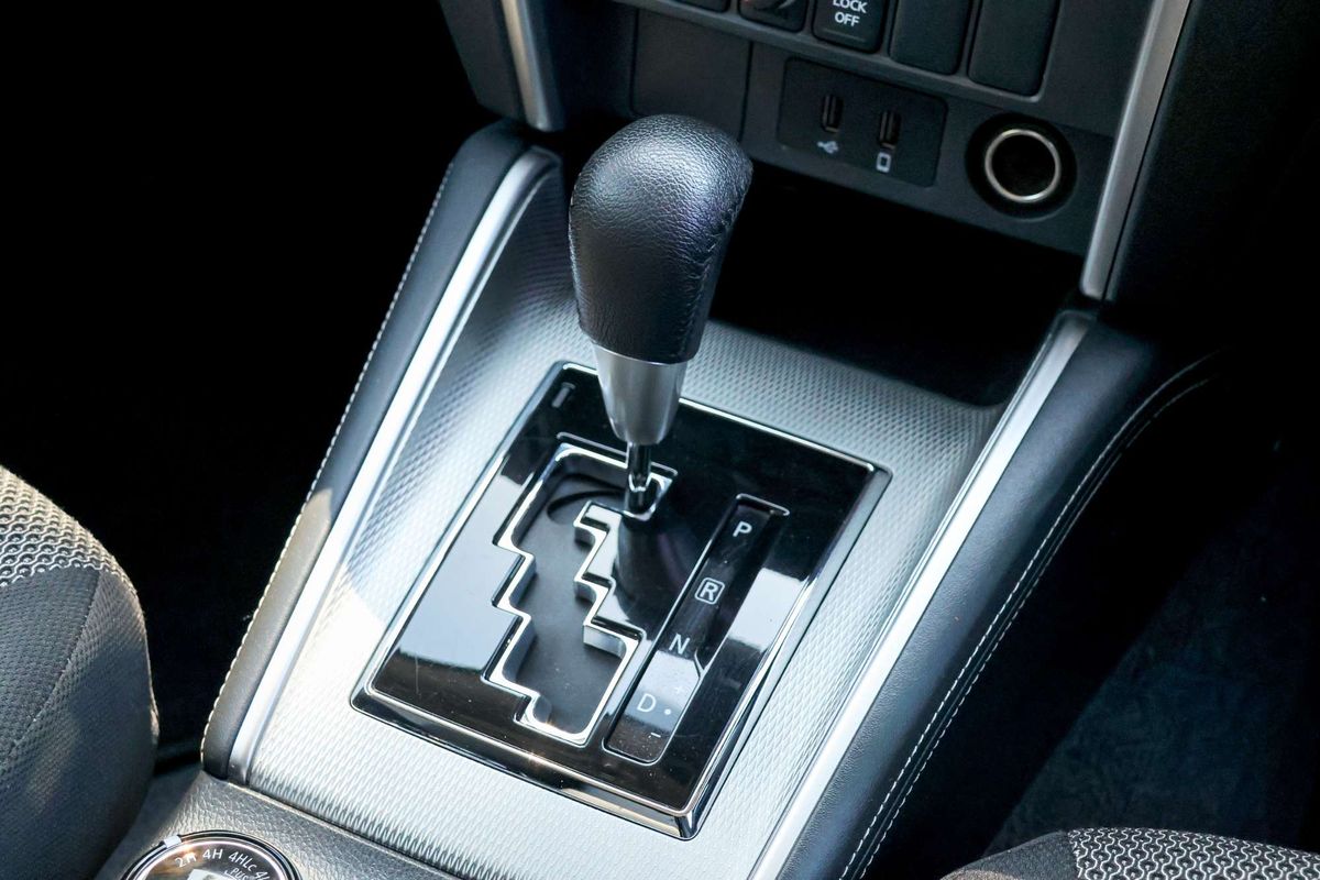 2021 Mitsubishi Triton GLS MR 4X4 image 18