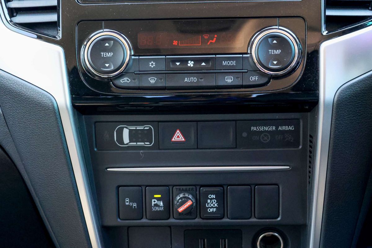 2021 Mitsubishi Triton GLS MR 4X4 image 19