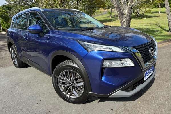 2025 Nissan X-TRAIL ST T33