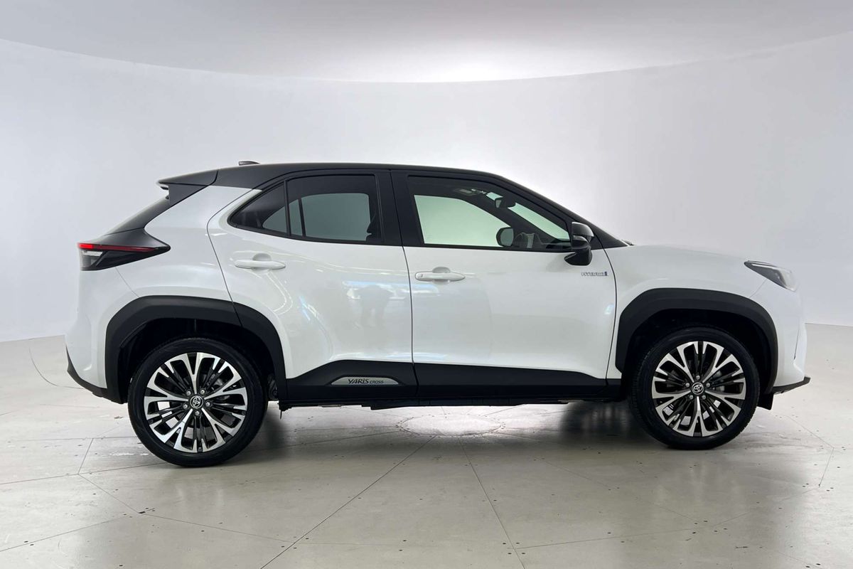2023 Toyota Yaris Cross Hybrid Urban 1.5L Auto CVT Hatch