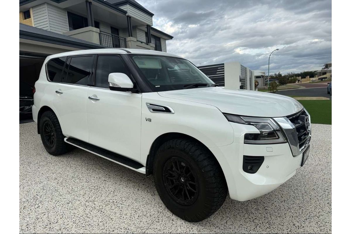 2023 Nissan Patrol Ti Y62