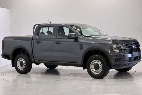 2025 Ford Ranger XL 4X4 2.0L