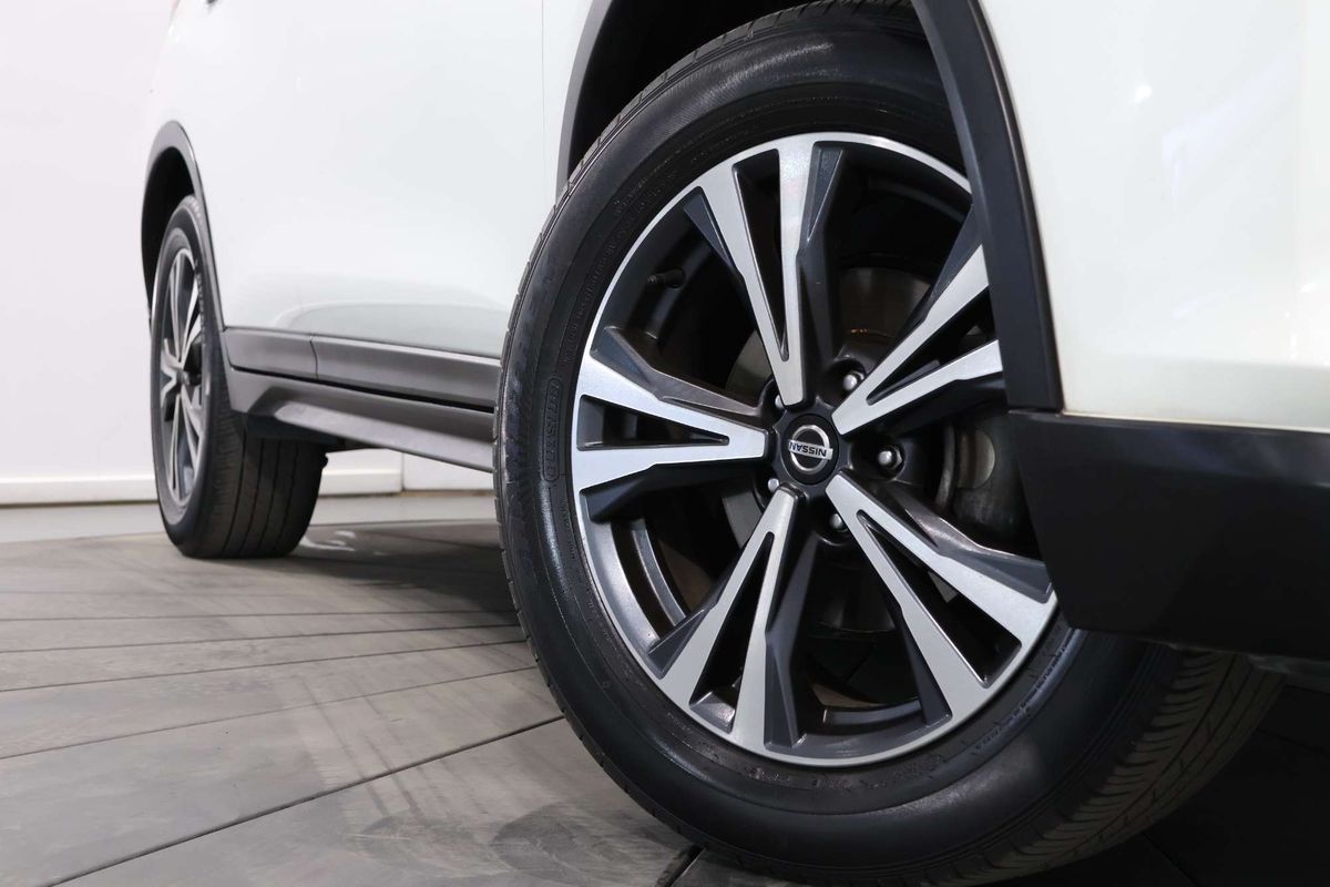 2021 Nissan X-TRAIL ST-L T32