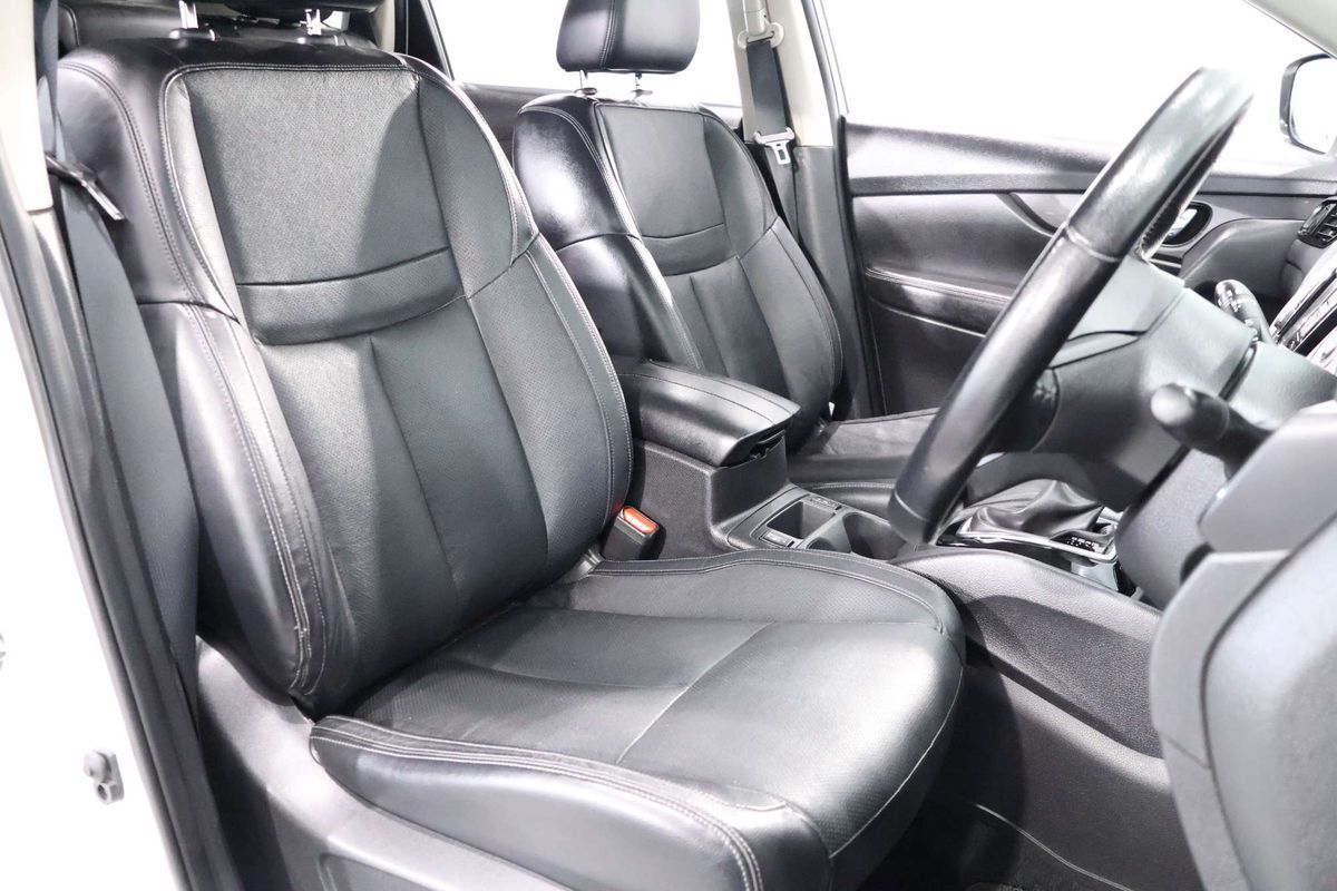2021 Nissan X-TRAIL ST-L T32