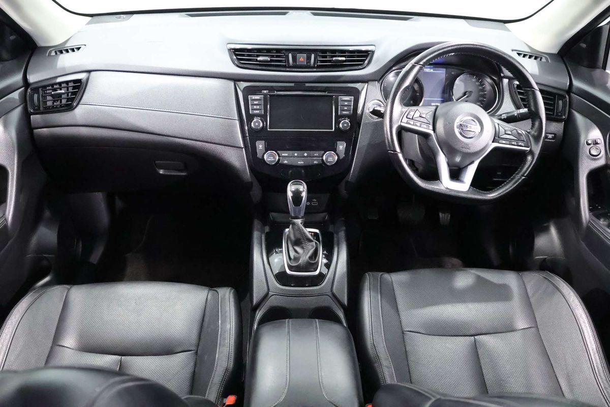 2021 Nissan X-TRAIL ST-L T32