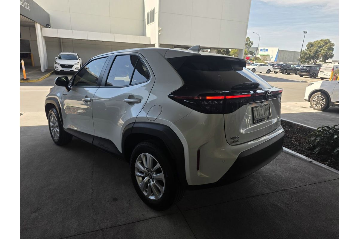 2022 Toyota Yaris Cross GXL MXPJ10R image 5