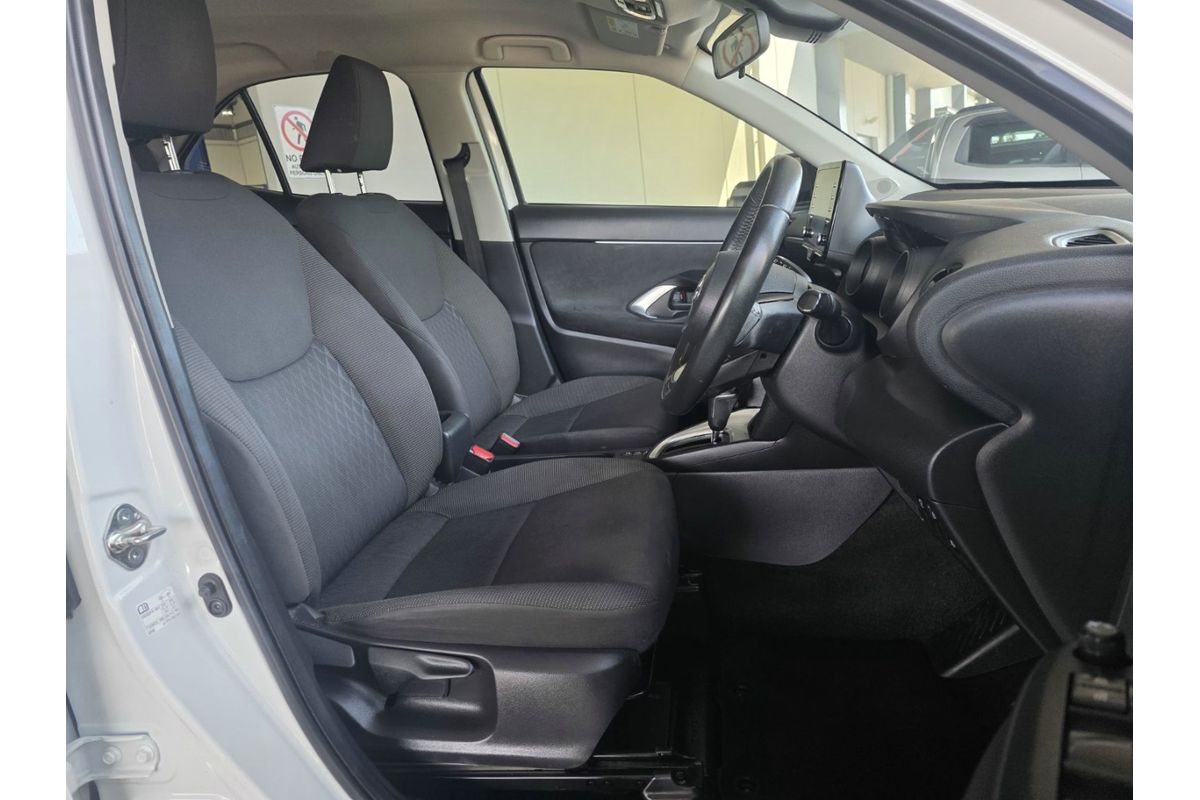 2022 Toyota Yaris Cross GXL MXPJ10R image 14