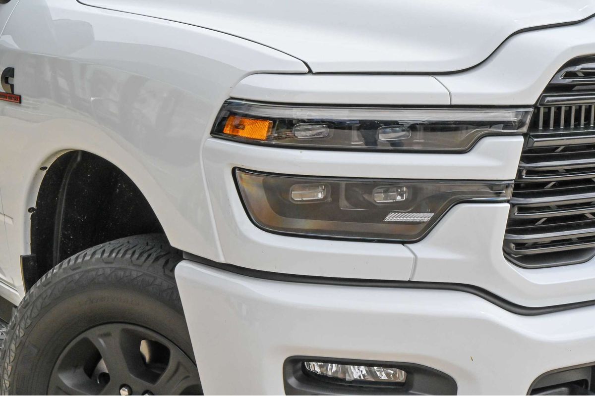 2026 RAM 2500 Laramie DJ 4X4