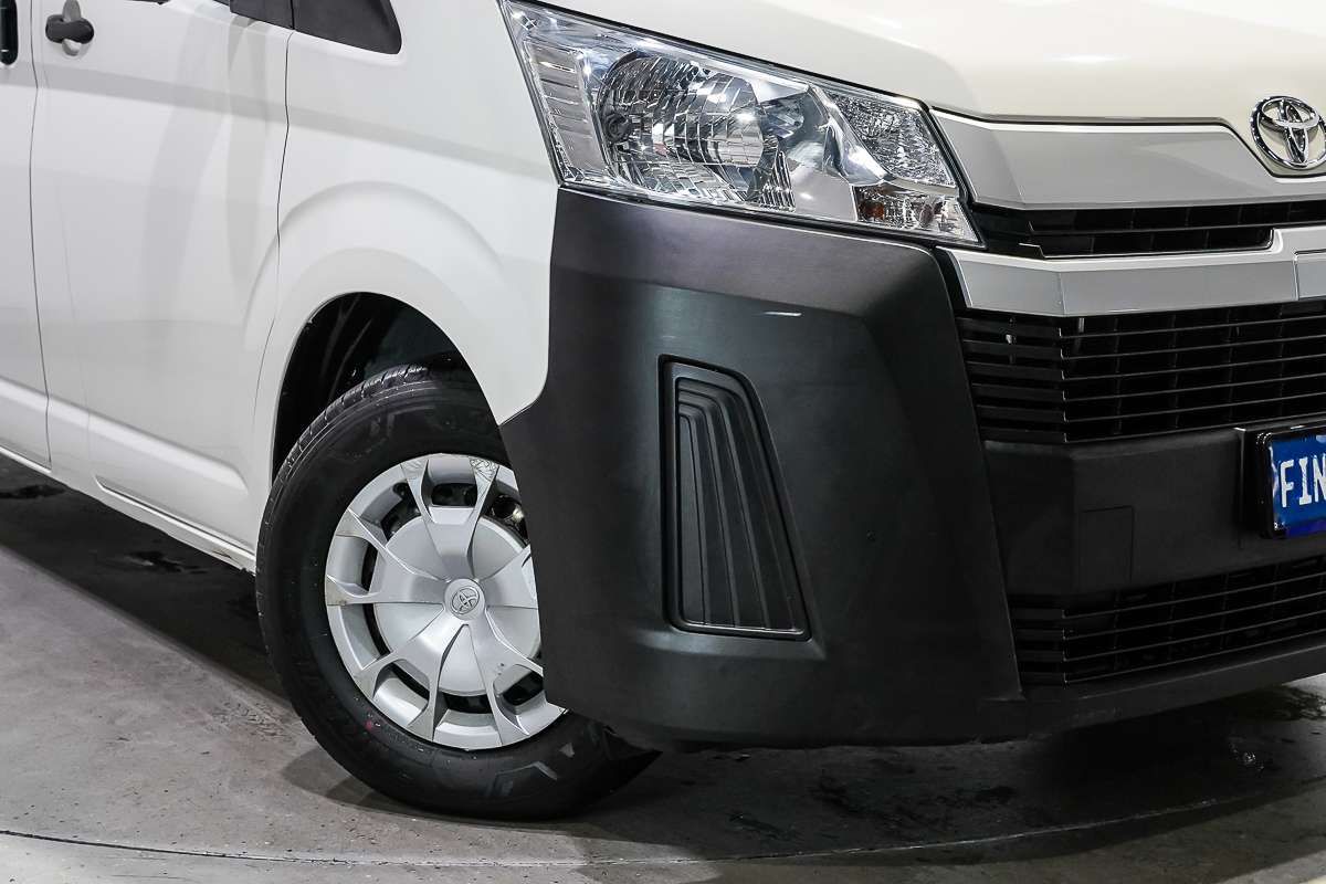2022 Toyota Hiace GDH320R ELWB High Roof