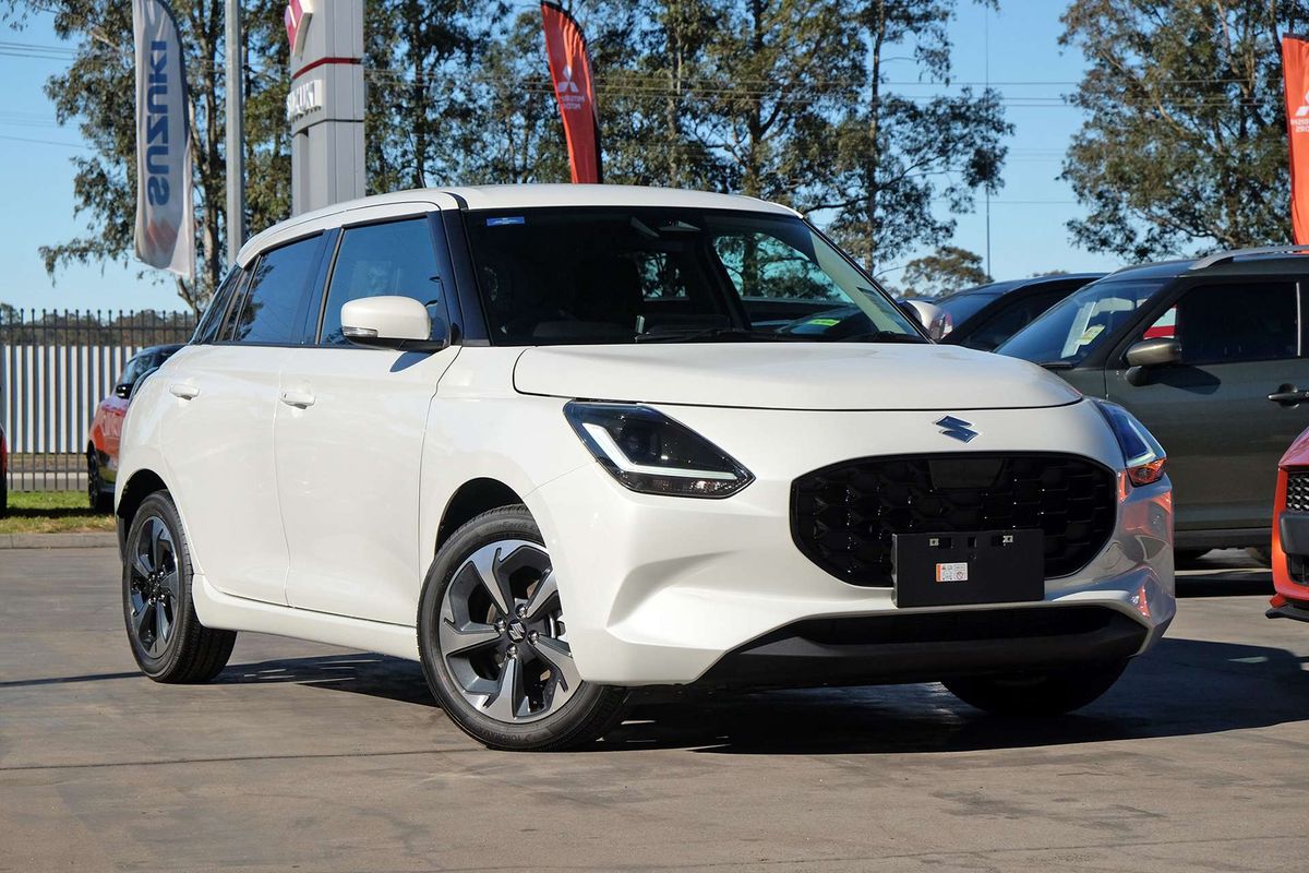 2026 Suzuki Swift Hybrid GLX UZ