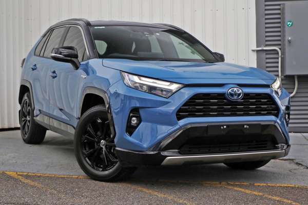 2022 Toyota RAV4 XSE AXAH54R