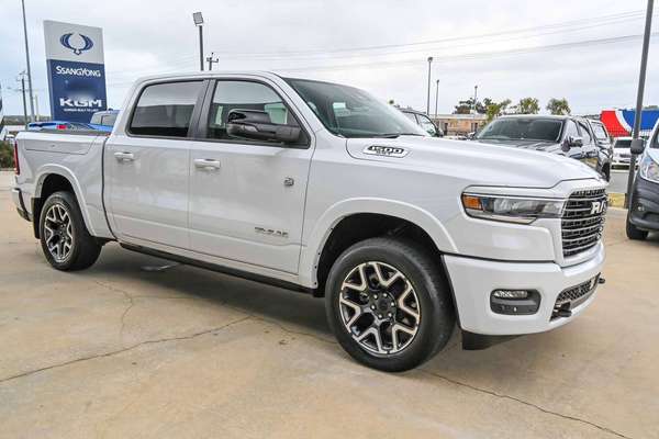 2025 RAM 1500 Laramie Sport Hurricane SO RamBox DT 4X4 SWB