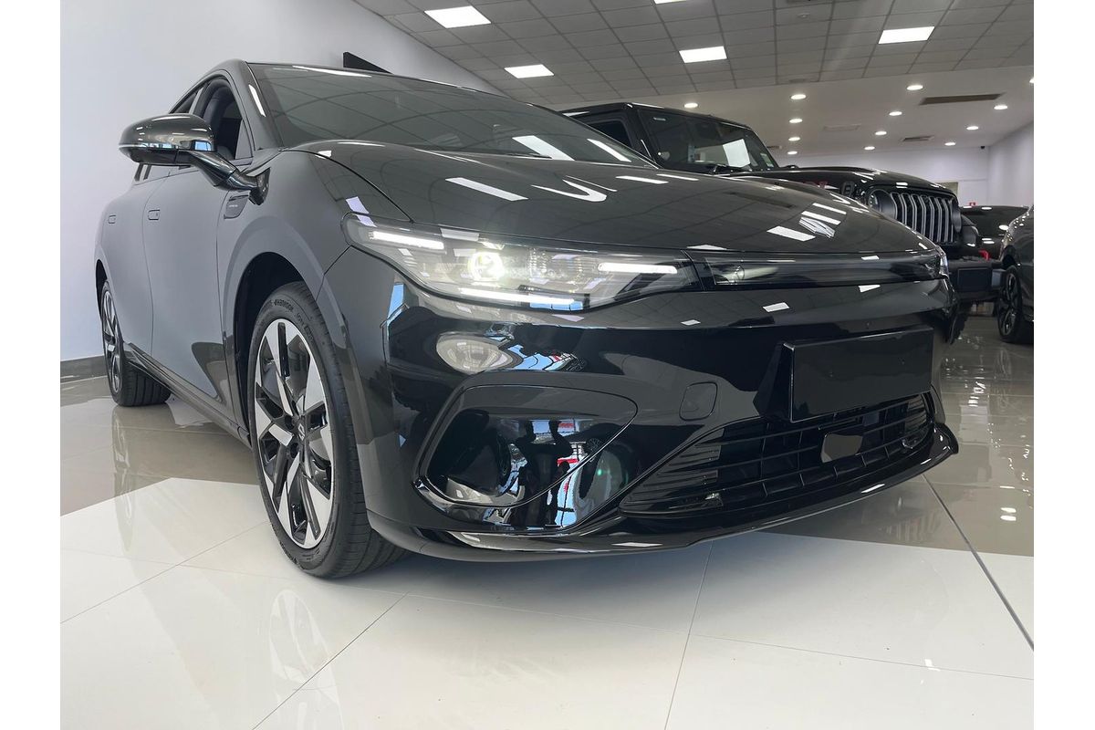 2026 Leapmotor B05 Design LR A03