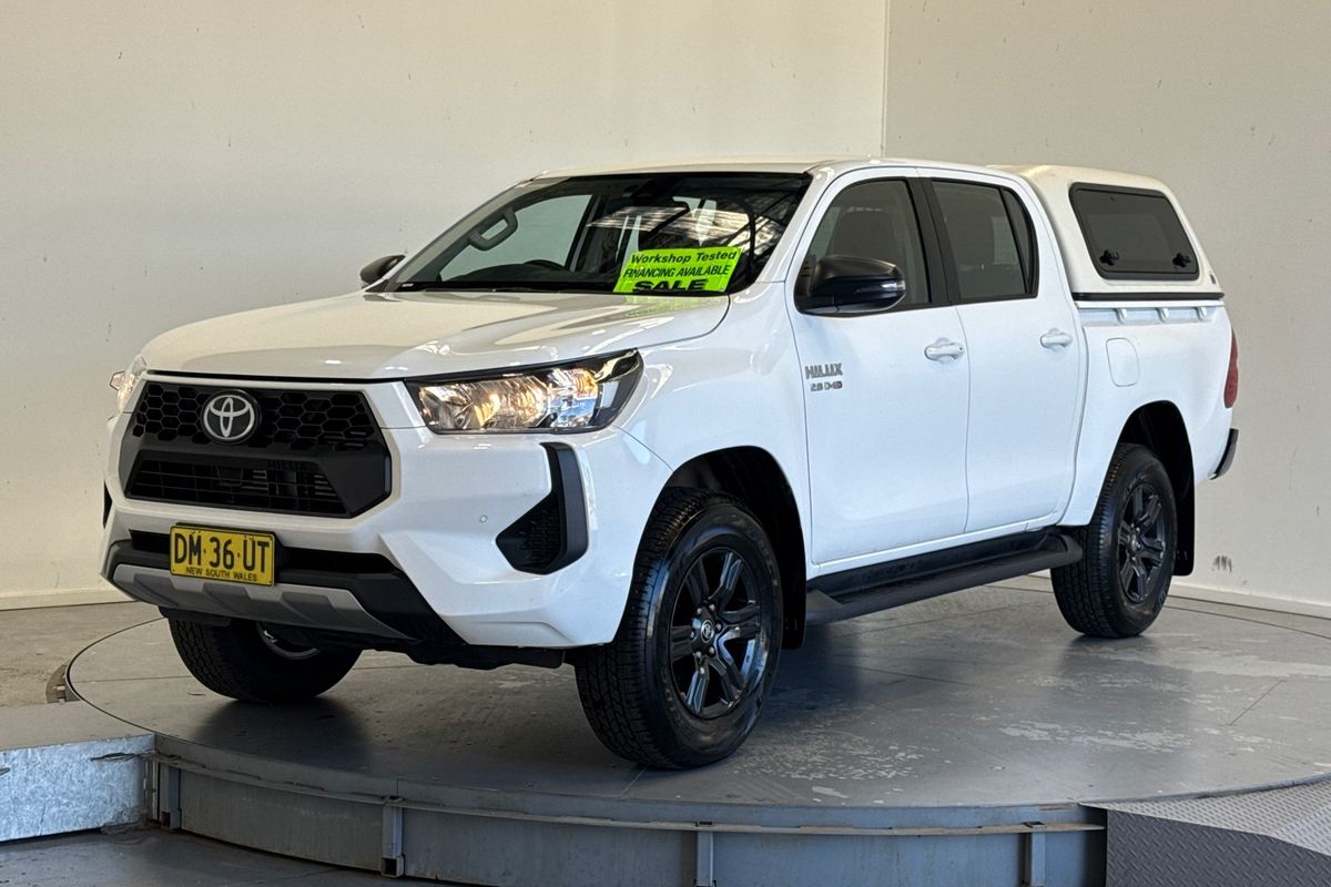 2024 Toyota Hilux SR 48V GUN126R 4X4