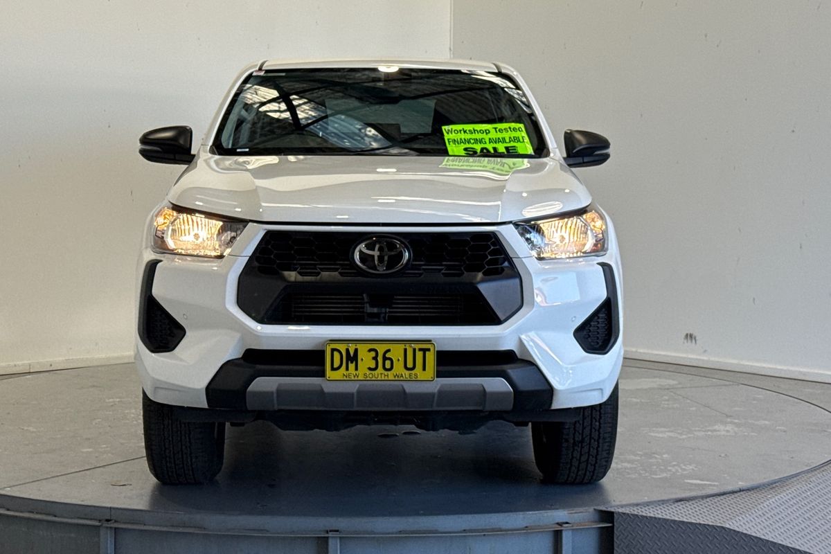 2024 Toyota Hilux SR 48V GUN126R 4X4
