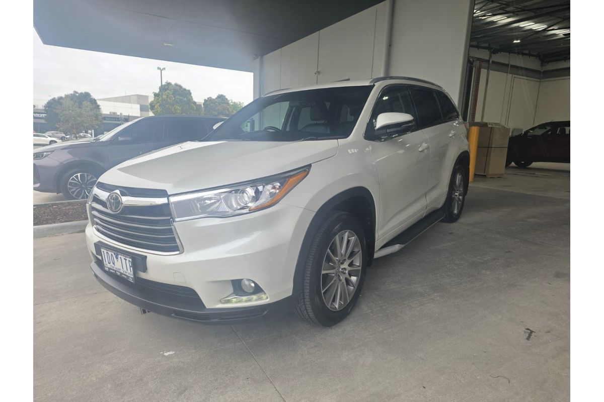 2014 Toyota Kluger Grande GSU55R image 3