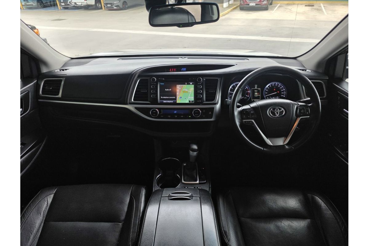 2014 Toyota Kluger Grande GSU55R image 15