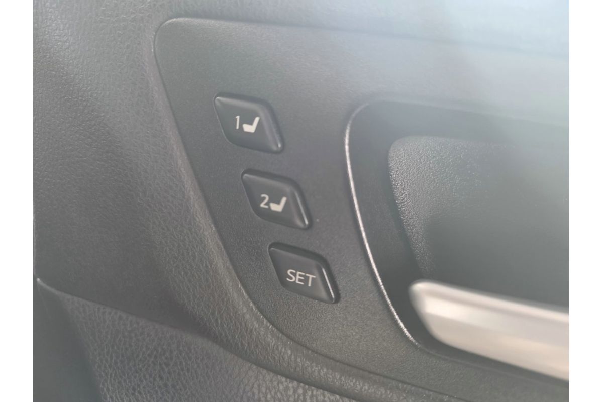 2014 Toyota Kluger Grande GSU55R image 20