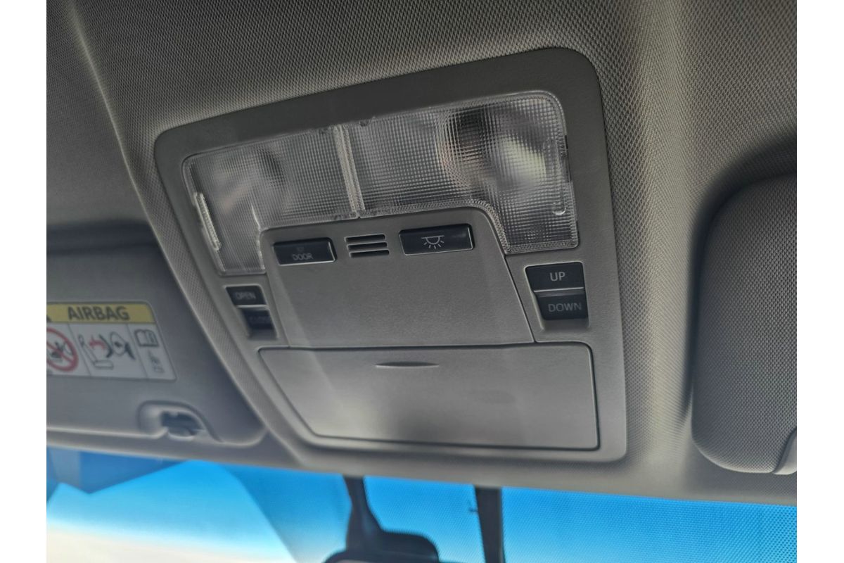 2014 Toyota Kluger Grande GSU55R image 30