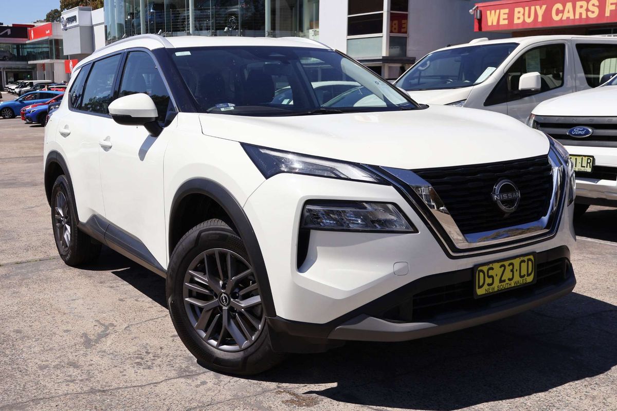2024 Nissan X-TRAIL ST T33